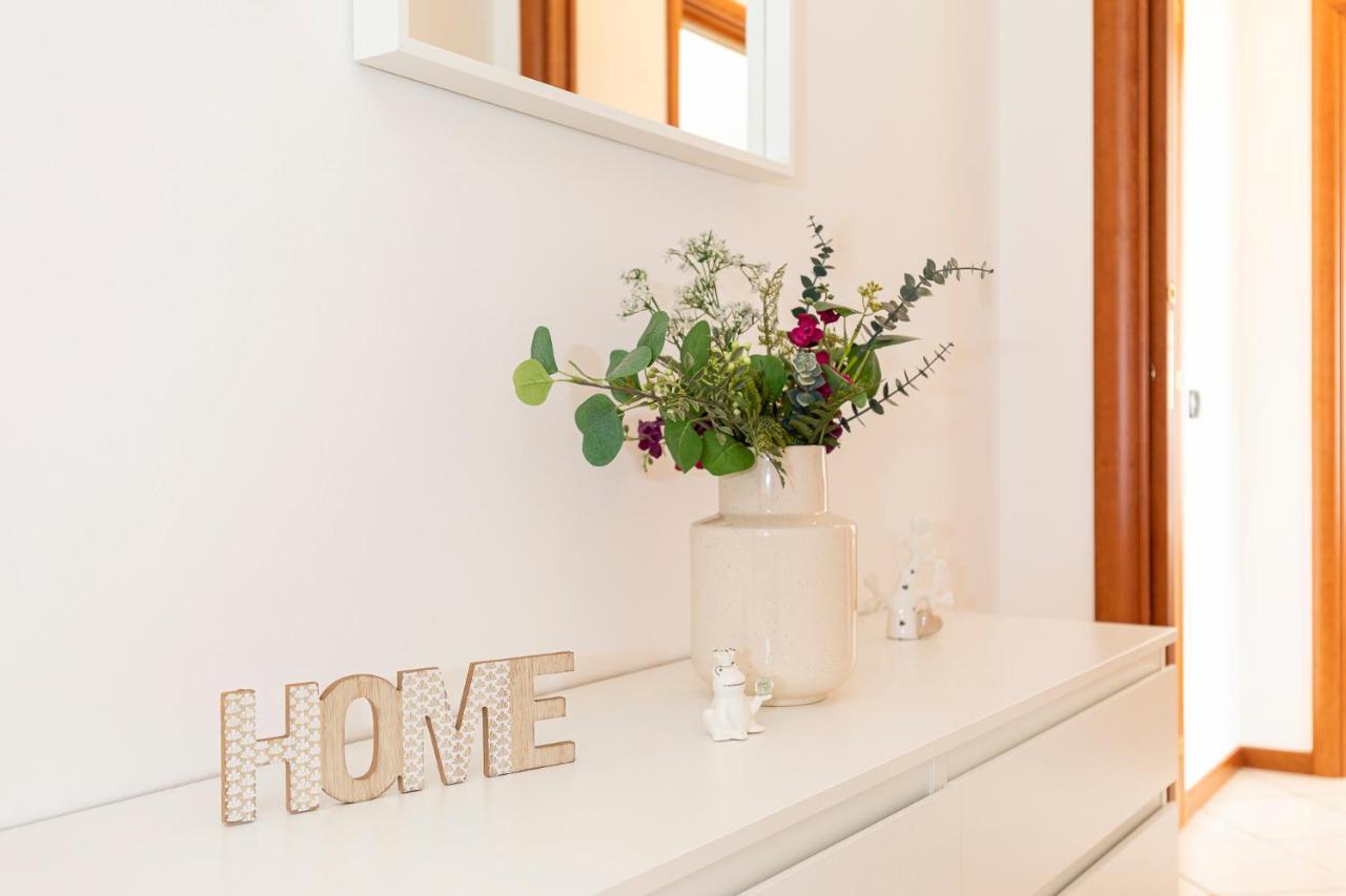 Casty Sweet Home - Parcheggio Privato Gratuito ミラノ エクステリア 写真