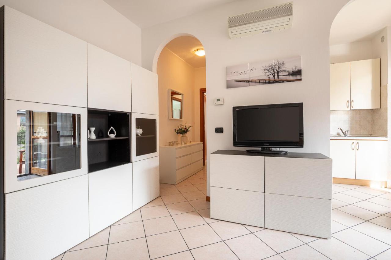 Casty Sweet Home - Parcheggio Privato Gratuito ミラノ エクステリア 写真